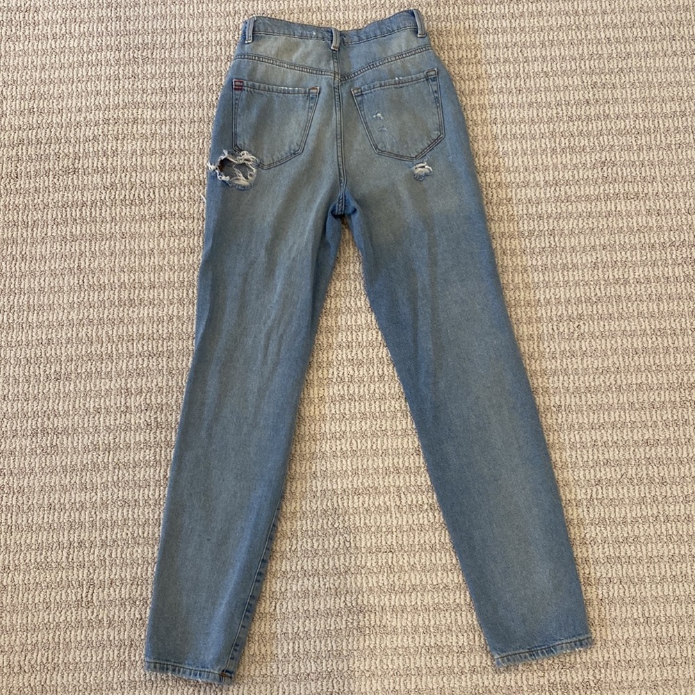 High Rise Mom Jeans - Picture 5 of 6